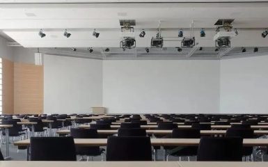 旅居日本半年后，马云又出任东京大学客座教授，日本有那么香吗？