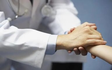 自助出国看病的基本流程